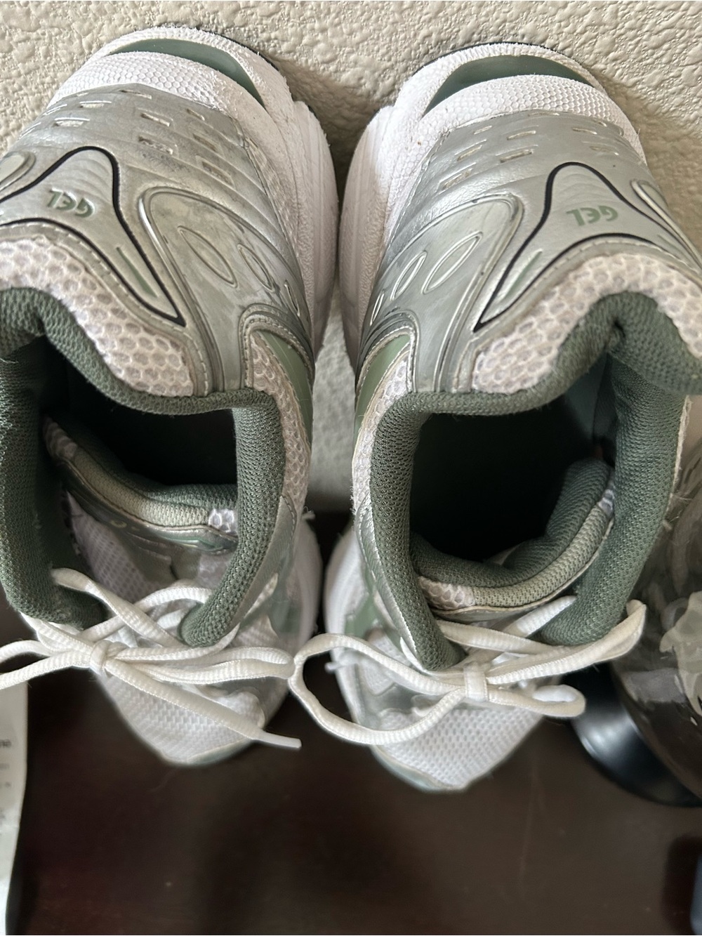 USED Gel-Kayano 14
Size 13
In great condition! - Picture 16 of 16